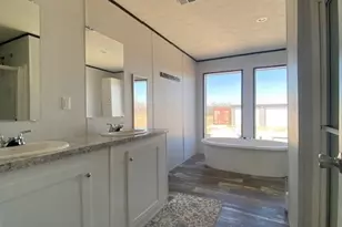 124 Galle Ests Cir, Kingsbury, TX 78638 - Photo 17