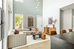 605 Brentwood St, Austin, TX 78752 - Photo 3