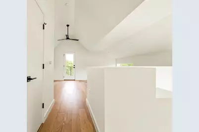 605 Brentwood Street #1, Austin, TX 78752 - Photo 31