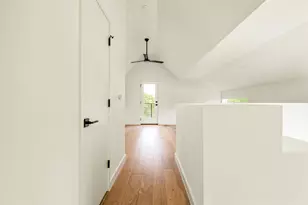 605 Brentwood St, Austin, TX 78752 - Photo 31