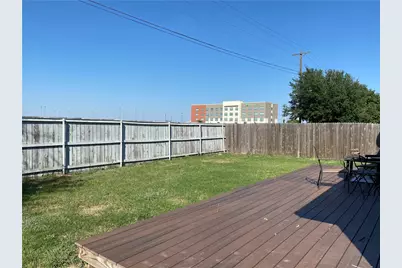 712 Estes Park, Taylor, TX 76574 - Photo 31