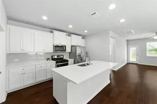 11921 Cimaizon Dr, Austin, TX 78725 - Photo 3