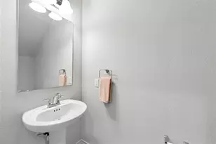 11921 Cimaizon Dr, Austin, TX 78725 - Photo 9