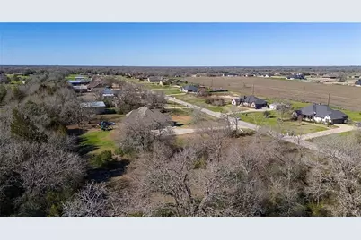 7598 Field Creek Estates Drive, Bryan, TX 77808 - Photo 7