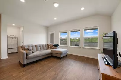 13908 Mamie Eisenhower Road, Manor, TX 78653 - Photo 3