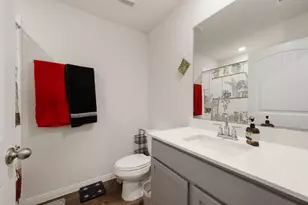 13908 Mamie Eisenhower Rd, Manor, TX 78653 - Photo 17