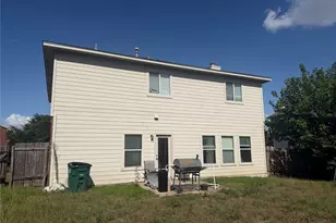 2741 Kickapoo Cavern Dr, Pflugerville, TX 78660 - Photo 3