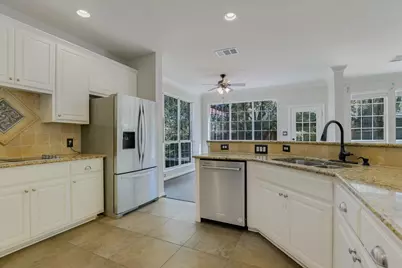 10305 Scull Creek Drive, Austin, TX 78730 - Photo 3