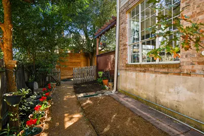 10305 Scull Creek Drive, Austin, TX 78730 - Photo 23