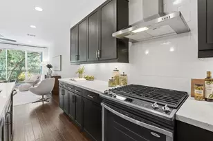 2002 Glen Allen St, Austin, TX 78704 - Photo 11