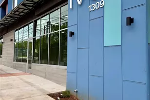 1309 Chicon St, Austin, TX 78702 - Photo 9