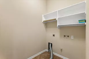 105 Keo Keo Ct, Bastrop, TX 78602 - Photo 15