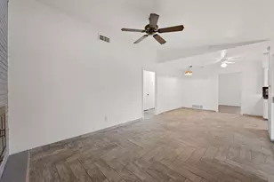 1400 Summit Cir, Taylor, TX 76574 - Photo 5