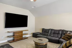 11228 Woodland Hills Trail, Austin, TX 78732 - Photo 21