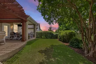 11228 Woodland Hills Trail, Austin, TX 78732 - Photo 31