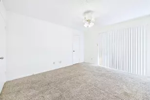 8502 Lyndon Ln, Austin, TX 78729 - Photo 21