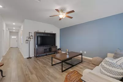 17808 Fairbridge Lane, Manor, TX 78653 - Photo 9