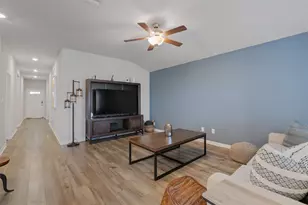 17808 Fairbridge Ln, Manor, TX 78653 - Photo 9