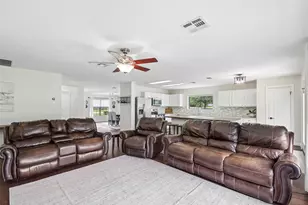 485 Bella Vista Cir, Kyle, TX 78640 - Photo 11