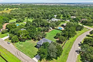 485 Bella Vista Cir, Kyle, TX 78640 - Photo 33