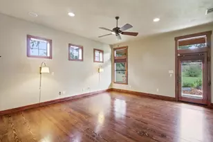3121 Summit Ridge Dr, San Marcos, TX 78666 - Photo 13
