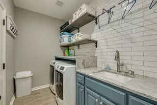 1316 Cassiopeia Way, Austin, TX 78732 - Photo 19