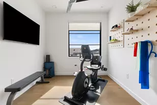 700 Ariana Ct, Austin, TX 78746 - Photo 29