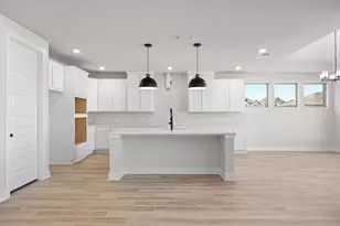 213 Crownbeard St, Georgetown, TX 78633 - Photo 5