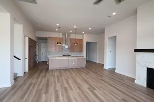 221 McMillian Dr, Liberty Hill, TX 78642 - Photo 3