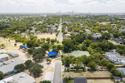 7512 Providence Avenue, Austin, TX 78752 - Photo 9