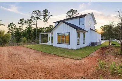 127 Kukui Court, Bastrop, TX 78602 - Photo 29