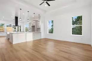 127 Kukui Ct, Bastrop, TX 78602 - Photo 7