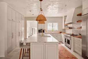 4622 Lake View Dr, Austin, TX 78731 - Photo 17