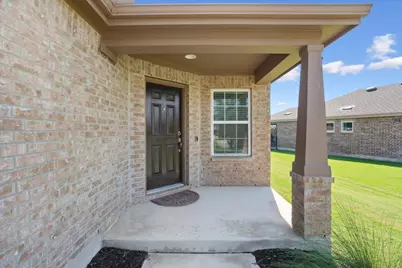 105 Comal Lane, Georgetown, TX 78633 - Photo 5