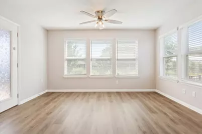 105 Comal Lane, Georgetown, TX 78633 - Photo 9