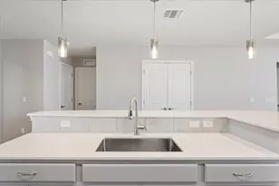 105 Comal Ln, Georgetown, TX 78633 - Photo 15