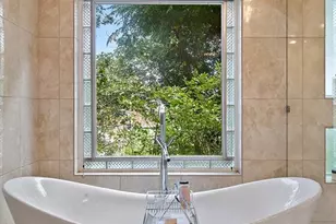 13902 Panorama Dr, Austin, TX 78732 - Photo 13