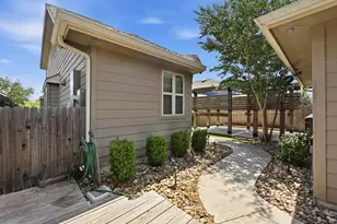 814 Silo St, San Marcos, TX 78666 - Photo 5