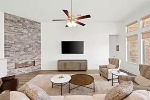 101 Bosco Rd, Hutto, TX 78634 - Photo 9