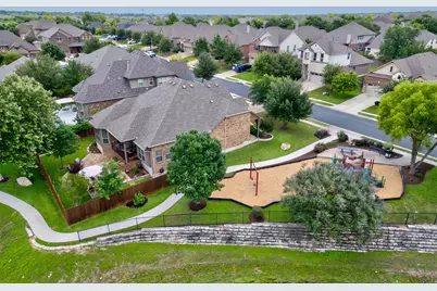 105 Blue Spruce Way, Round Rock, TX 78664 - Photo 35