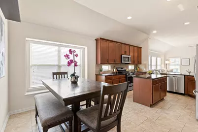 297 Coral Stone Trail, Buda, TX 78610 - Photo 7