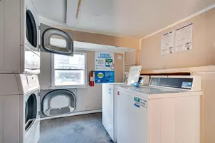 307 E 31st St, Austin, TX 78705 - Photo 29