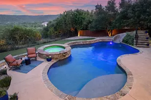 732 SANTALUZ Path, Austin, TX 78732 - Photo 9