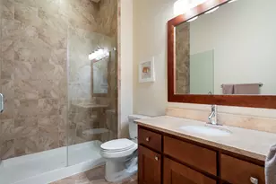 732 SANTALUZ Path, Austin, TX 78732 - Photo 31