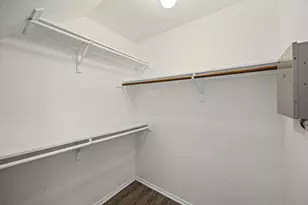 300 Blackson Ave, Austin, TX 78752 - Photo 15