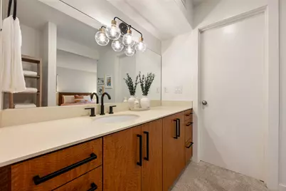 1115 10th Street #209, Austin, TX 78703 - Photo 35