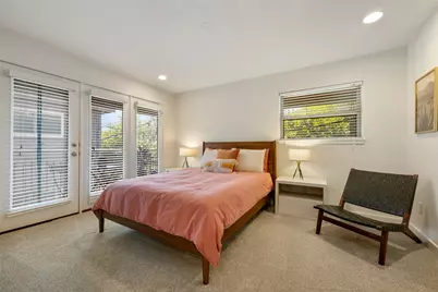 1115 10th Street #209, Austin, TX 78703 - Photo 5