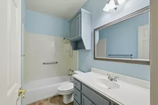 2000 Fountainwood Dr, Georgetown, TX 78633 - Photo 23