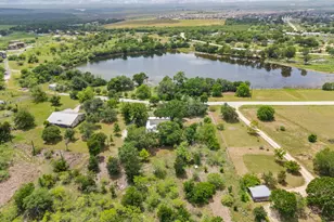 907 Horace Howard Dr, San Marcos, TX 78666 - Photo 1
