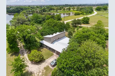 907 Horace Howard Drive, San Marcos, TX 78666 - Photo 7